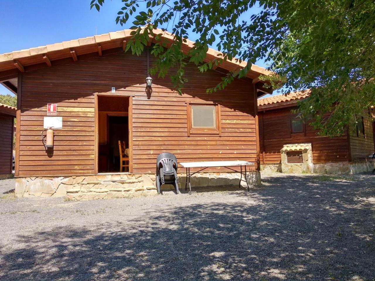 Camping Casa Fausto Cerca De Dinopolis Formiche Alto Exterior photo
